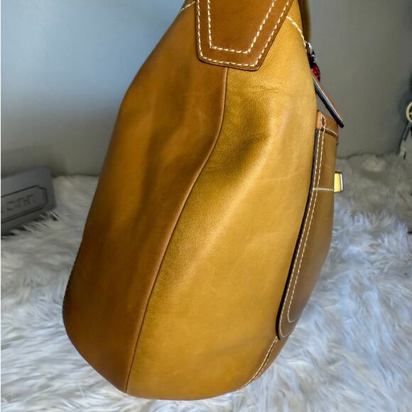 Vintage Coach y2k 10741 Two-Tone Ergo Hobo Bag One Shoulder Bag - Picture 4 of 14